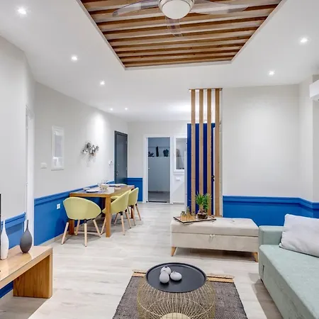 Polis Apartment Ermoupoli