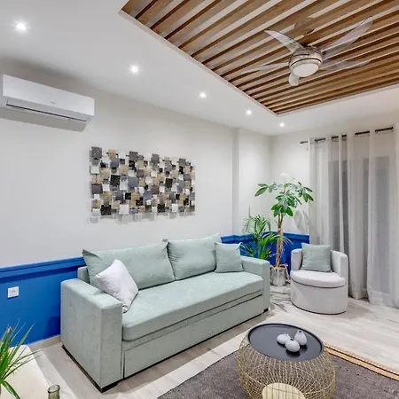 Apartment Polis *