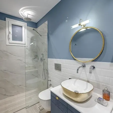 Polis 에르무폴리